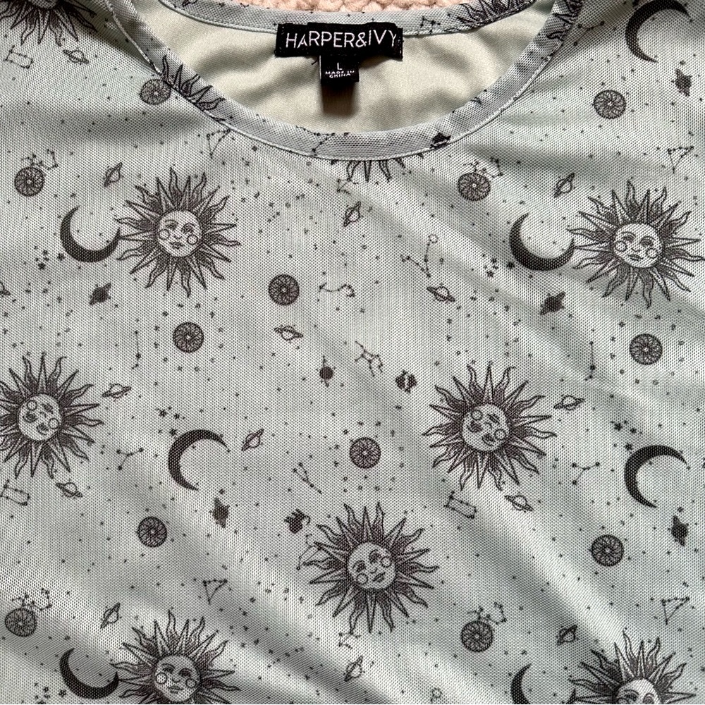 Harper & Ivy Sheer Mesh Short Sleeve Top T-Shirt Juniors sz L Celestial Y2K - Picture 4 of 13